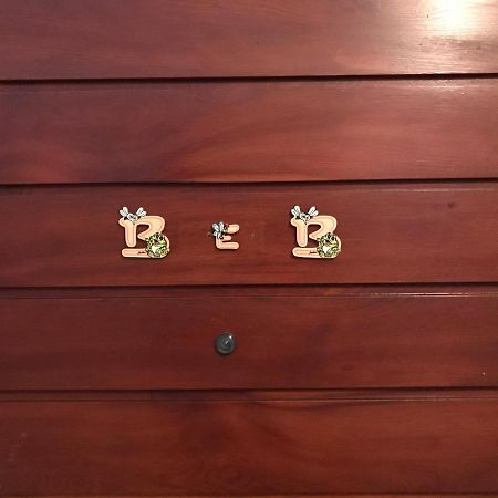 B&B Pellipario ウルビーノ エクステリア 写真